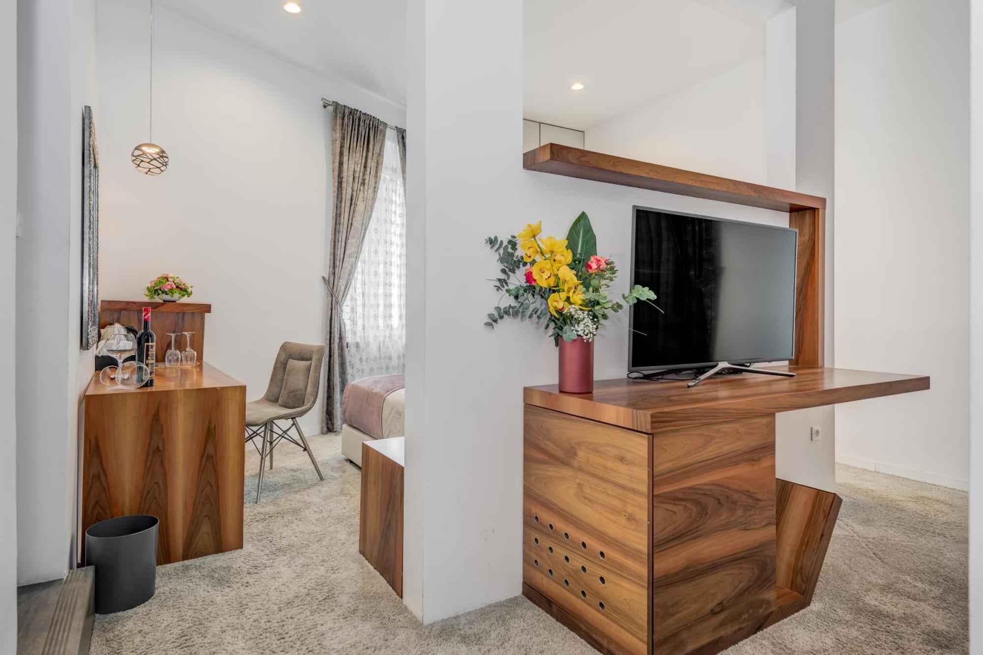 Starlight Luxury Suites Сплит Екстериор снимка