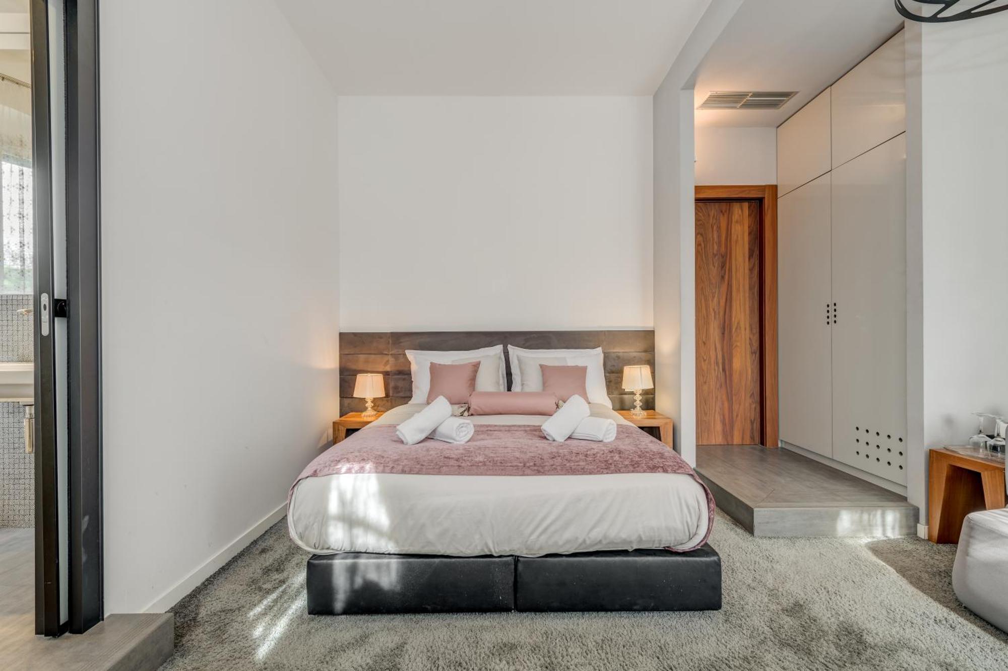 Starlight Luxury Suites Сплит Екстериор снимка