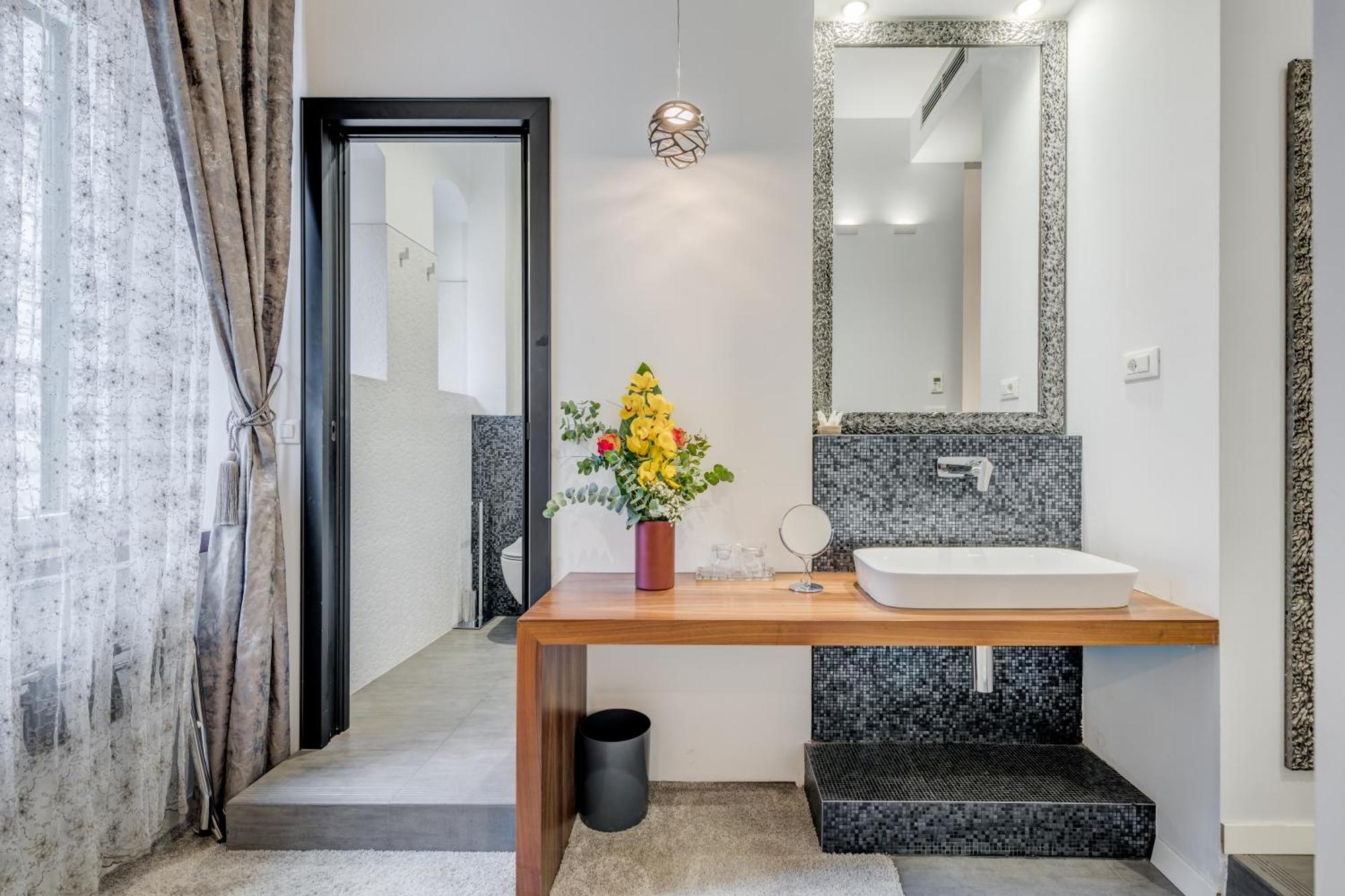 Starlight Luxury Suites Сплит Екстериор снимка